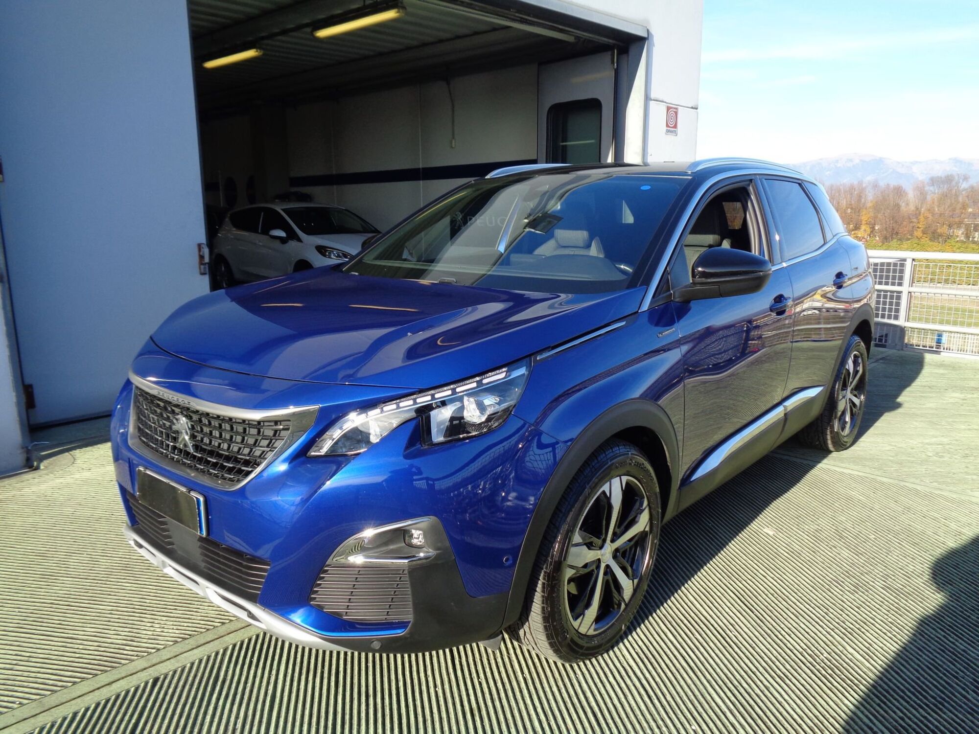 Peugeot 3008 BlueHDi 130 S&amp;S EAT8 GT Line  del 2019 usata a Montebelluna