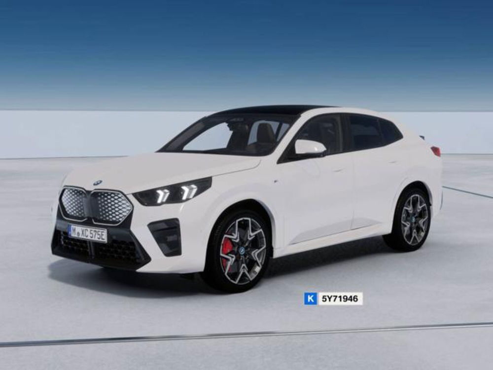 BMW iX2 usata a Modena