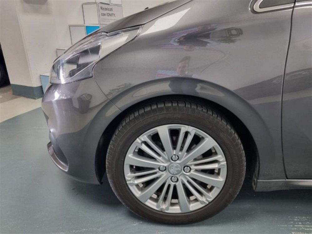 Peugeot 208 BlueHDi 100 Stop&Start 5 porte Allure  del 2019 usata a Brescia (3)