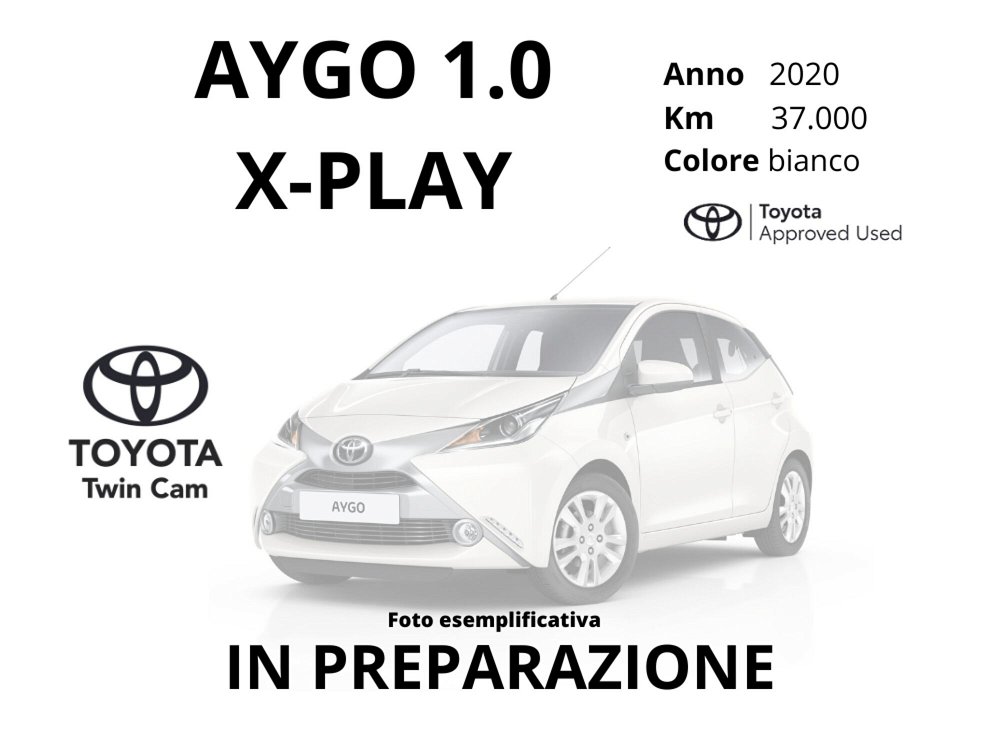 Toyota Aygo Connect 1.0 VVT-i 72 CV 5 porte x-play MMT del 2020 usata a Latina