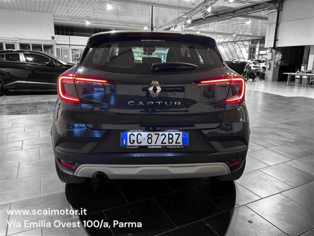 Renault Captur TCe 100 CV GPL Zen  del 2020 usata a Parma (5)