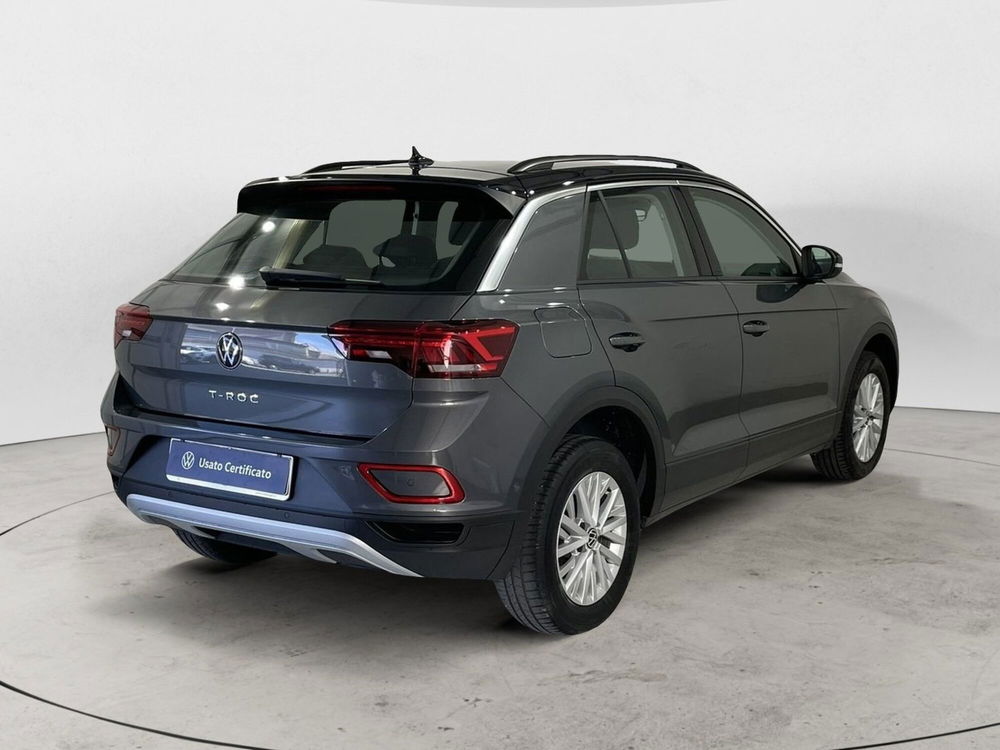 Volkswagen T-Roc usata a Massa-Carrara (5)