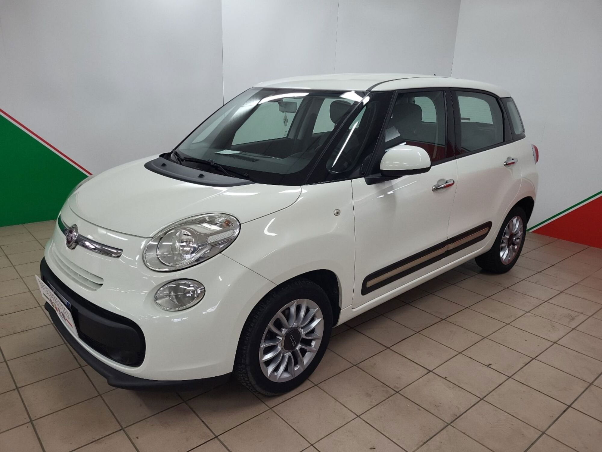 Fiat 500L 1.3 Multijet 85 CV Pop Star  del 2014 usata a Terranuova Bracciolini