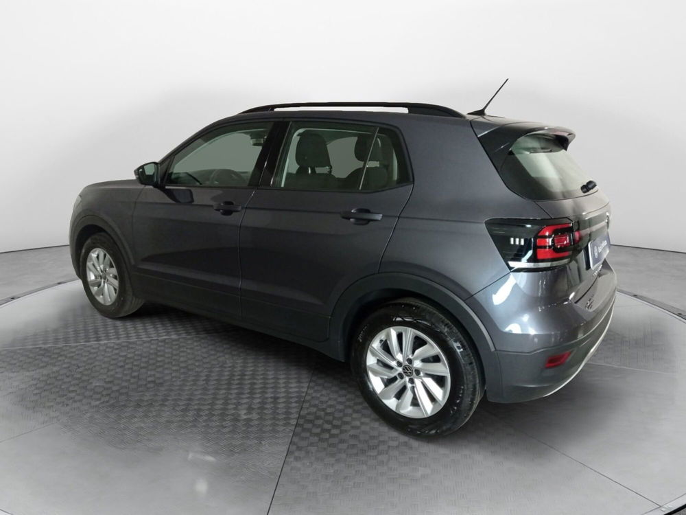 Volkswagen T-Cross usata a Varese (4)