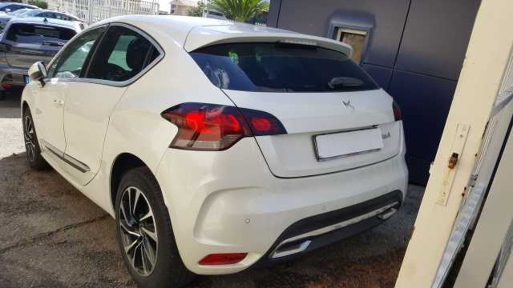 Ds DS 4 DS 4 BlueHDi 120 aut. Sport Chic del 2018 usata a Messina