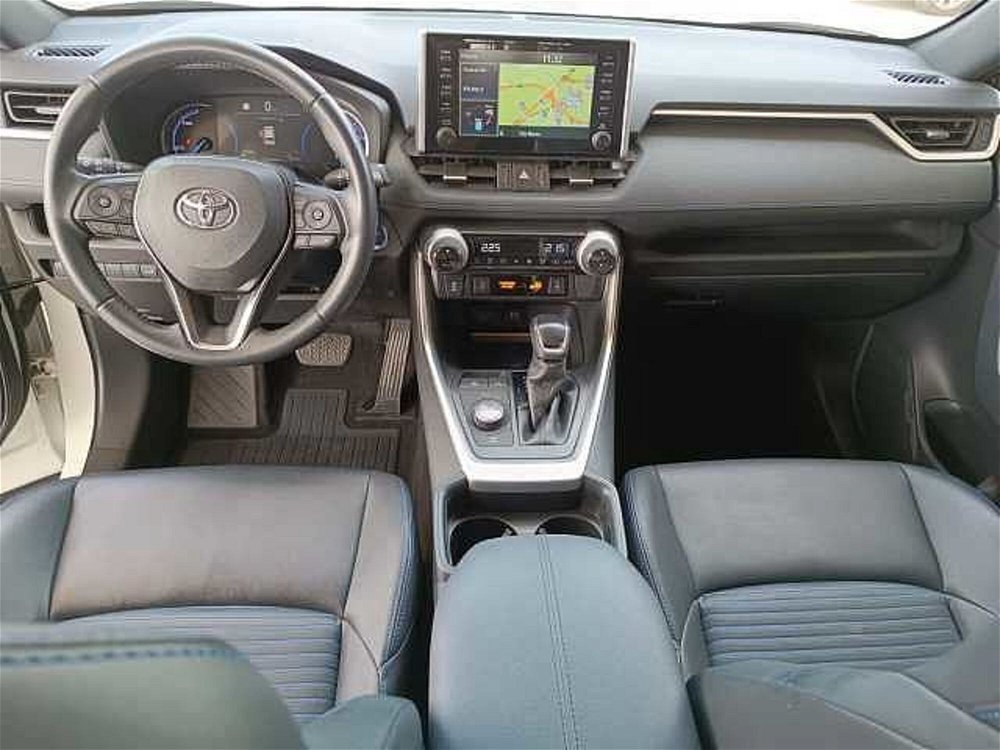 Toyota RAV4 HV (222CV) E-CVT AWD-i Adventure  del 2019 usata a Grumolo delle Abbadesse (5)