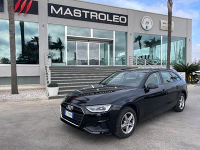 Audi A4 Avant 30 TDI S tronic Business del 2019 usata a Tricase