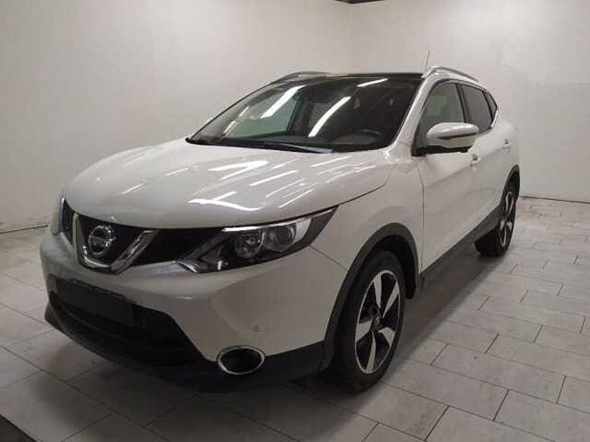 Nissan Qashqai 1.6 dCi 2WD N-Connecta  del 2017 usata a Cuneo