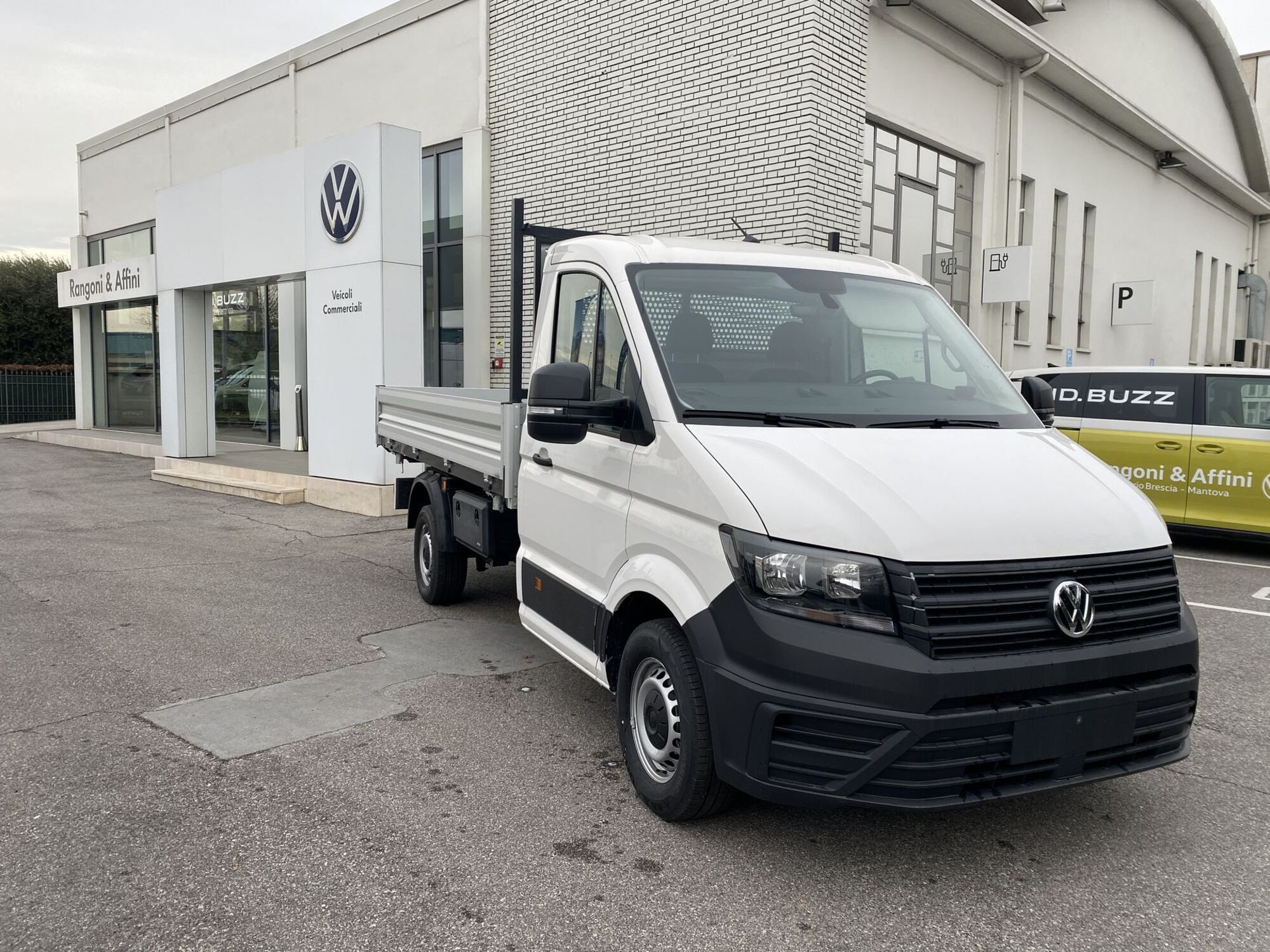 Volkswagen Veicoli Commerciali Crafter Telaio 35 2.0 BiTDI 163CV PM Cabinato nuova a Castegnato