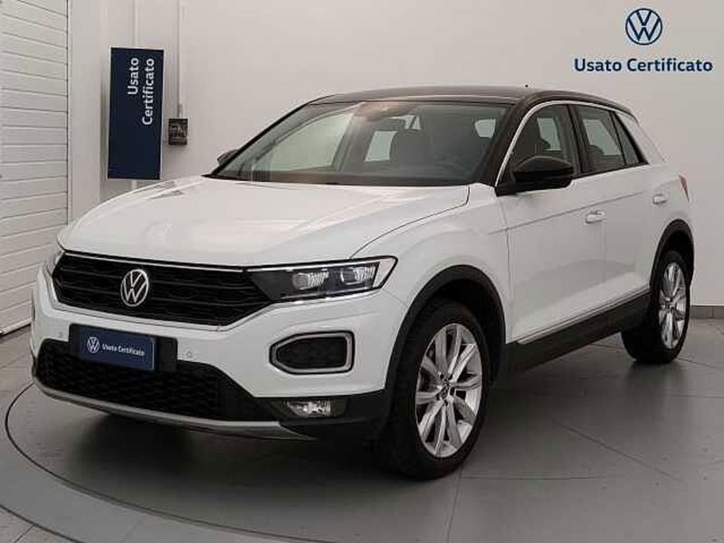 Volkswagen T-Roc 1.5 TSI ACT DSG Advanced BlueMotion Technology  del 2021 usata a Busto Arsizio