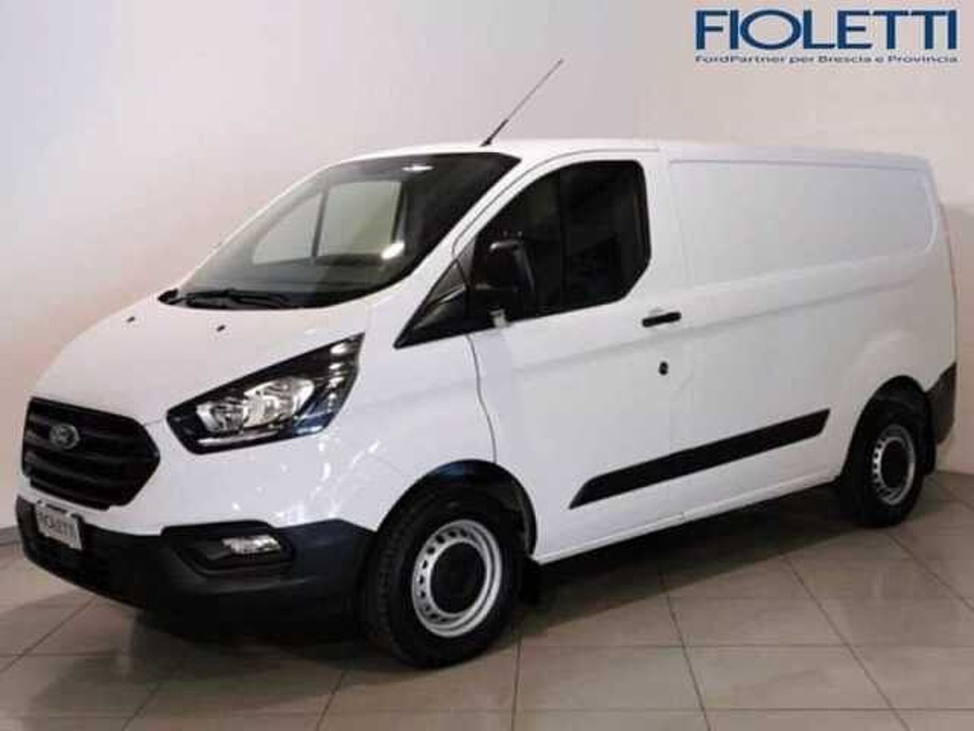 Ford Transit Custom Furgone 280 2.0 TDCi 130 PC Furgone Trend  del 2019 usata a Concesio