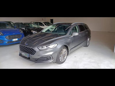 Ford Mondeo Station Wagon Full Hybrid 2.0 187 CV eCVT SW Vignale  del 2019 usata a Sesto San Giovanni