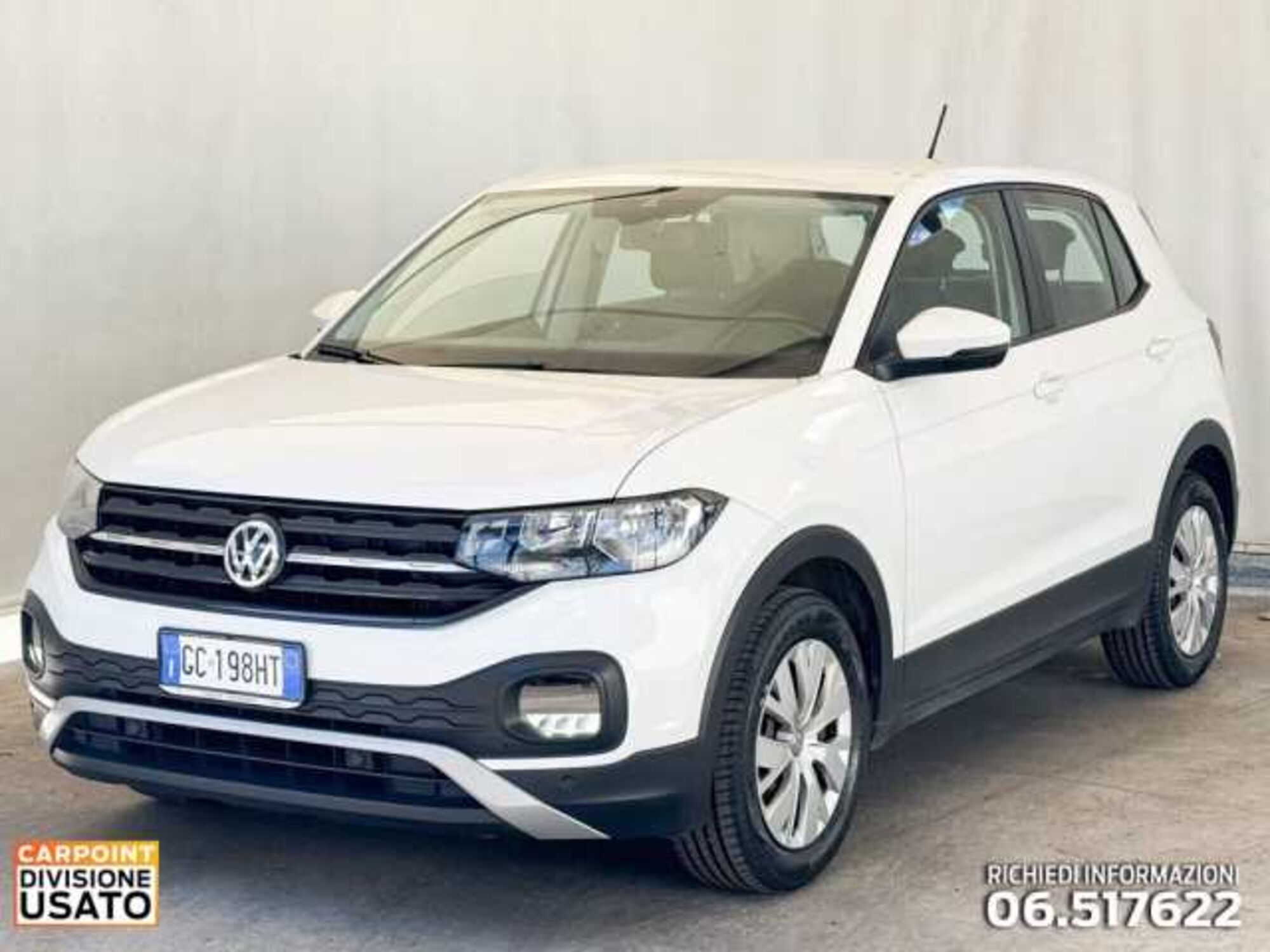 Volkswagen T-Cross 1.0 TSI Urban BMT del 2020 usata a Roma