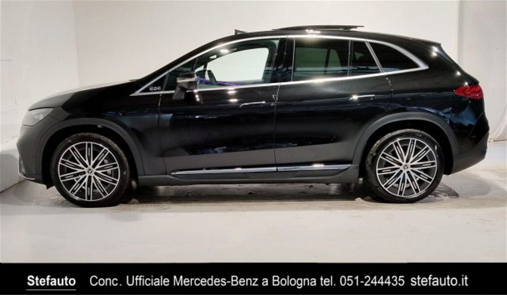Mercedes-Benz EQE SUV Suv 350 AMG Line Premium Night Edition 4matic nuova a Castel Maggiore (3)