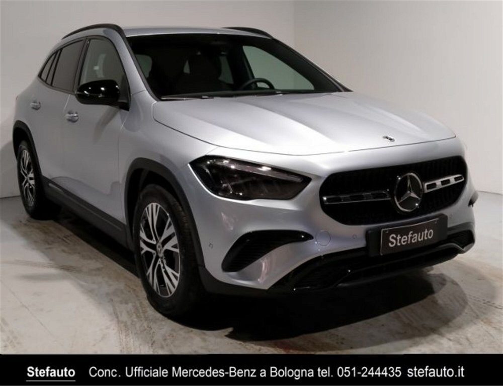 Mercedes-Benz GLA SUV 180 d Automatic Progressive Advanced Plus nuova a Castel Maggiore