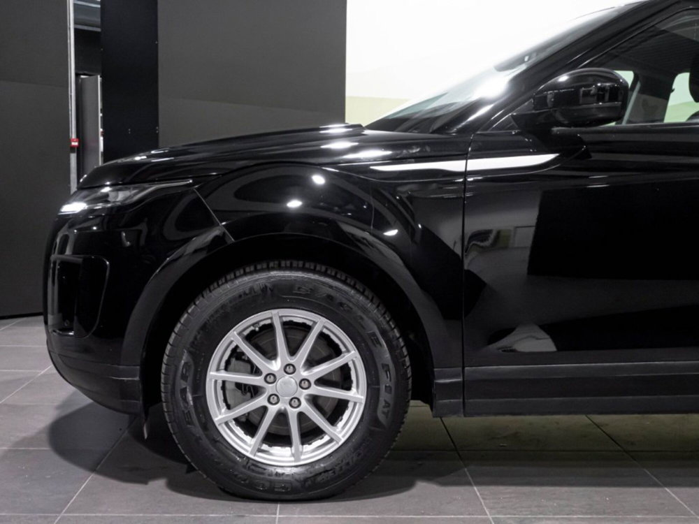Land Rover Range Rover Evoque 2.0D I4 150CV AWD Business Edition del 2020 usata a Montecosaro (4)