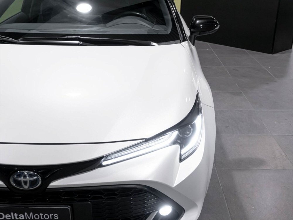 Toyota Corolla 1.8 Hybrid Style  del 2019 usata a Montecosaro (3)