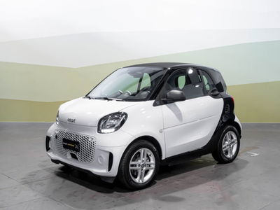 smart Fortwo eq Pure 4,6kW del 2020 usata a Montecosaro