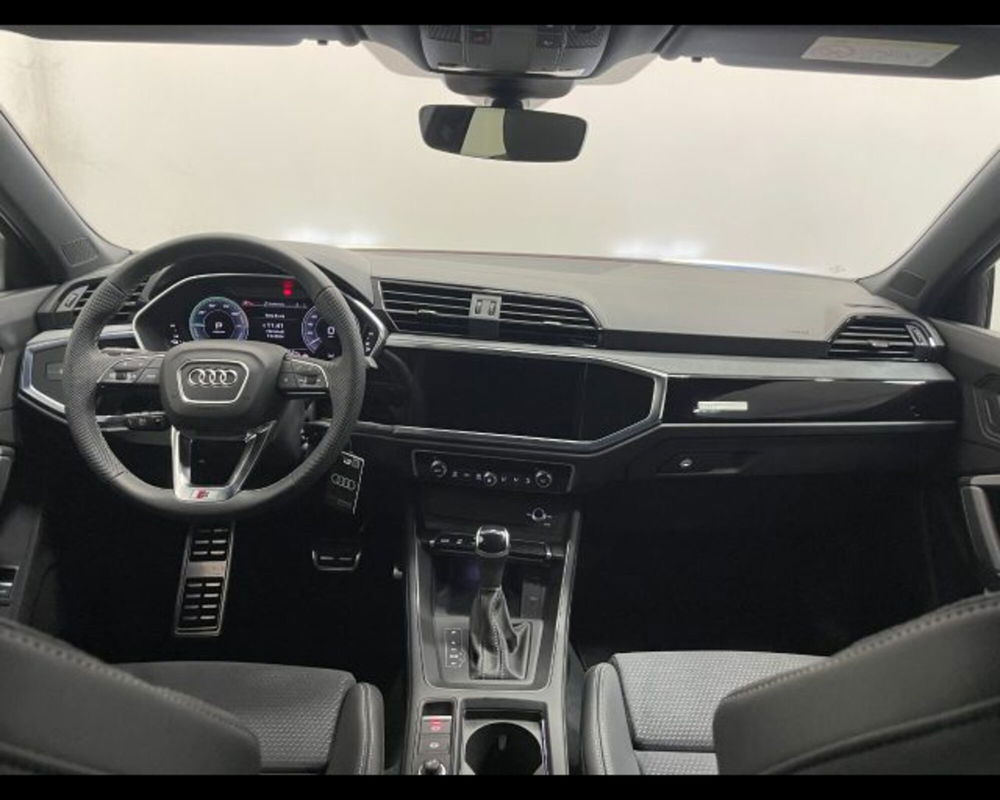 Audi Q3 Sportback nuova a Treviso (3)