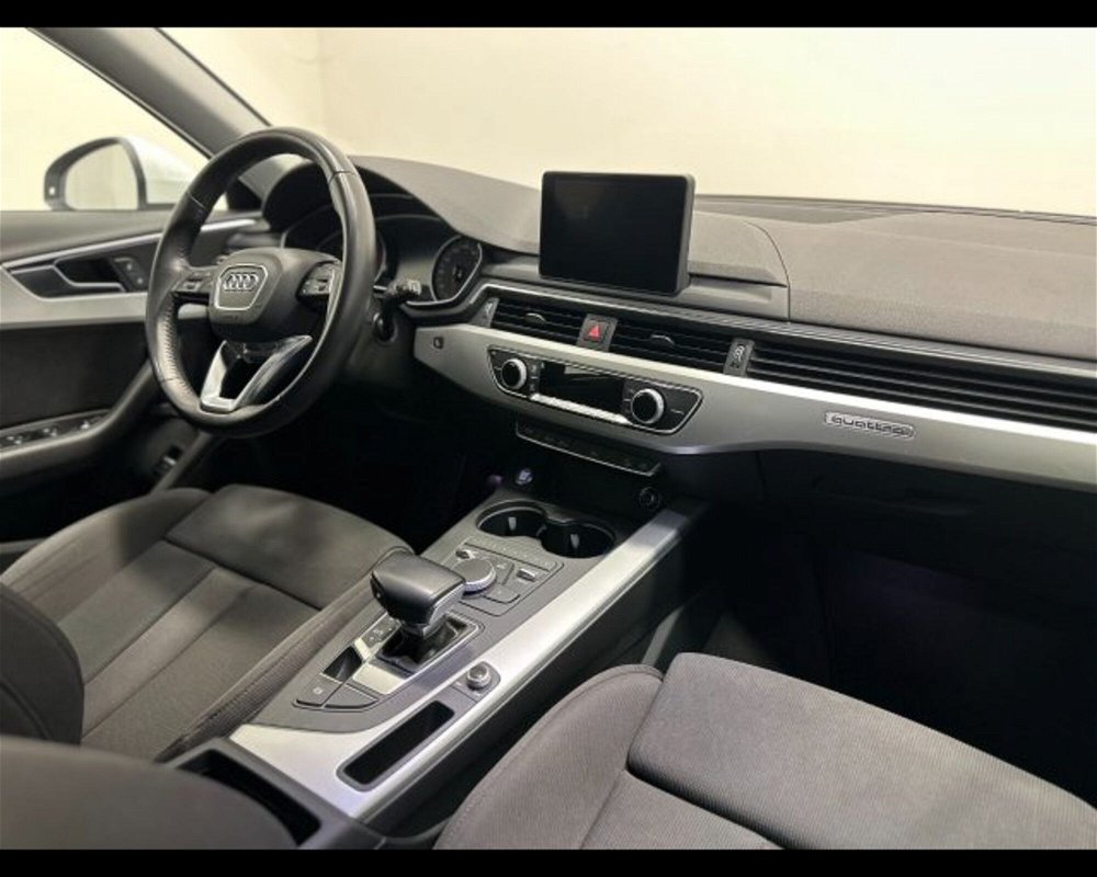 Audi A4 Allroad 2.0 TDI 190 CV S tronic Business  del 2017 usata a Conegliano (4)