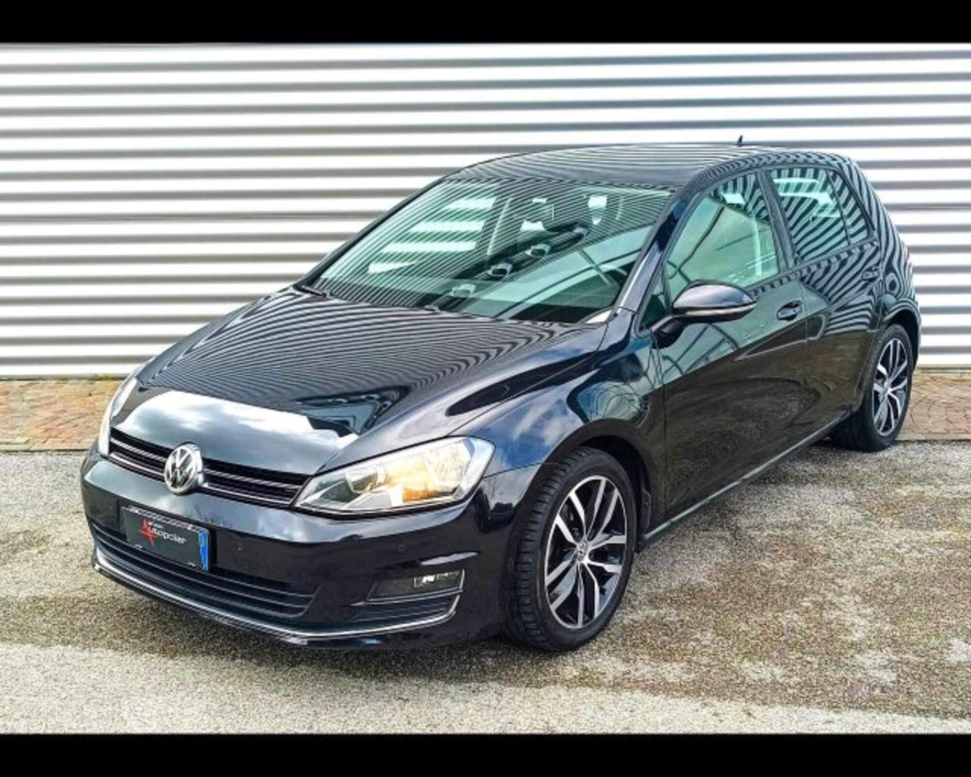 Volkswagen Golf 1.6 TDI 110 CV DSG 5p. Highline BlueMotion Technology del 2015 usata a Conegliano