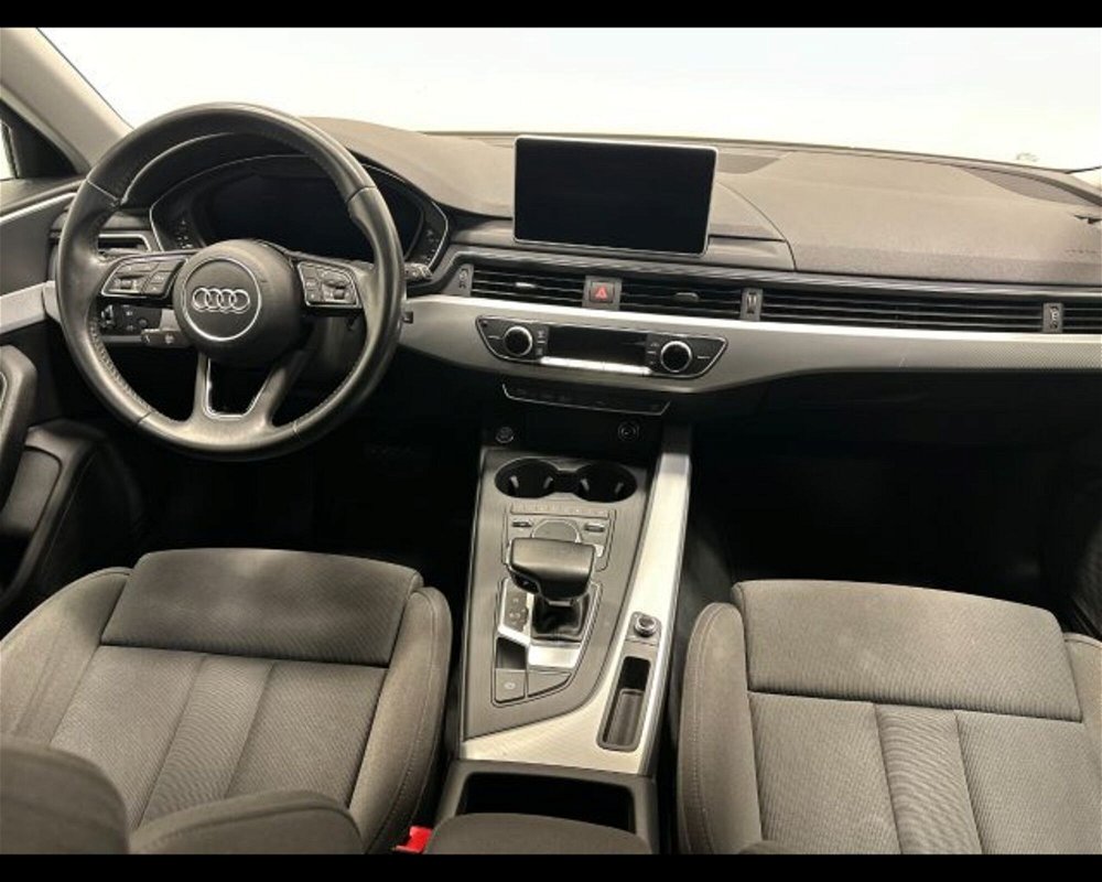 Audi A4 Avant 35 TDI S tronic Business Sport del 2017 usata a Conegliano (3)