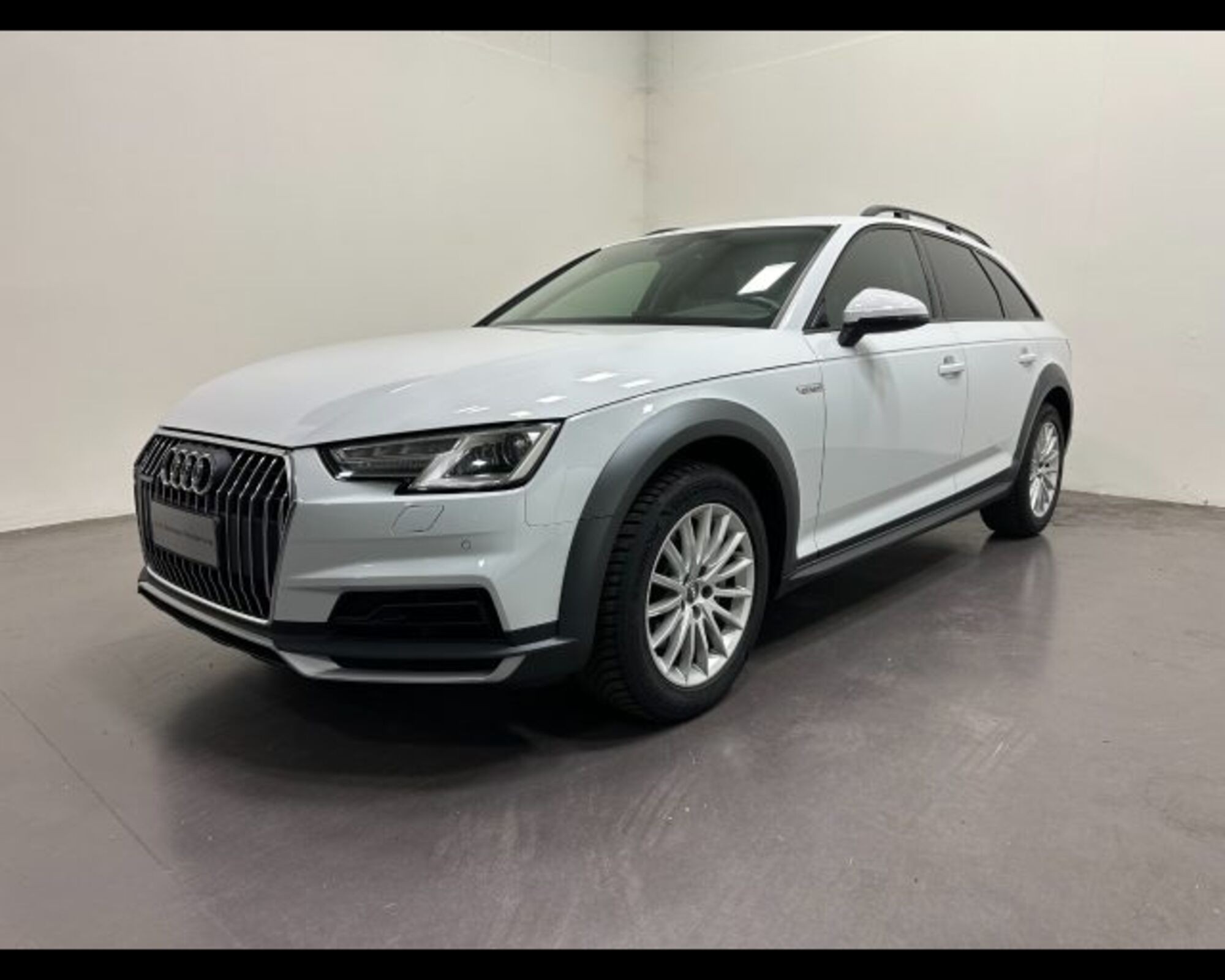 Audi A4 Allroad 2.0 TDI 190 CV Business del 2018 usata a Conegliano