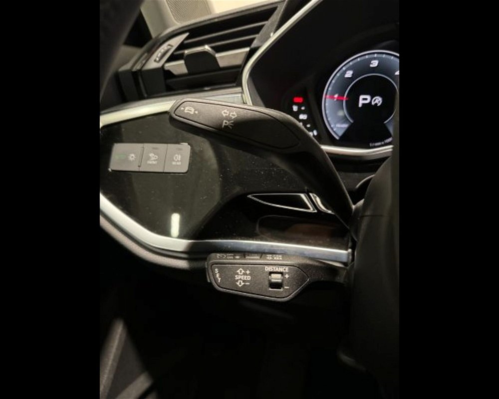 Audi Q3 35 TDI Business Advanced del 2022 usata a Conegliano (5)