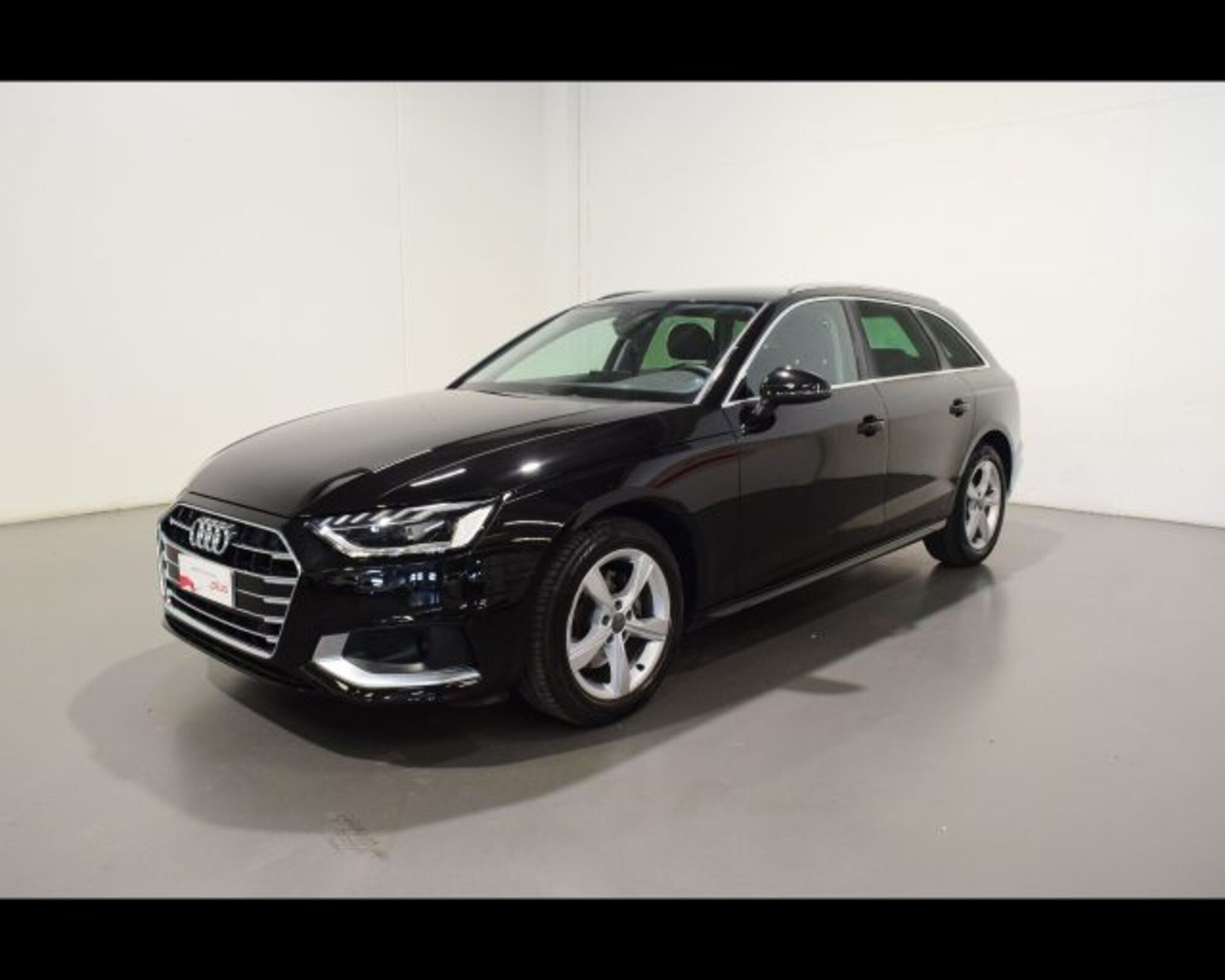 Audi A4 Avant 35 2.0 tdi mhev Business Advanced 163cv s-tronic del 2023 usata a Conegliano