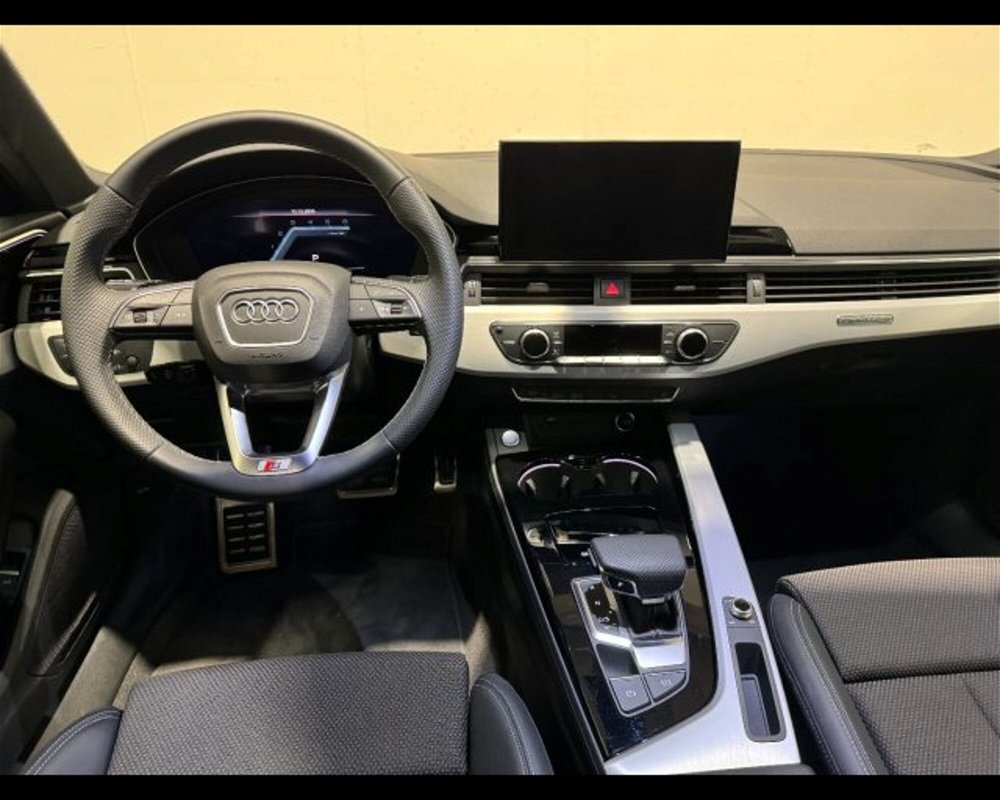Audi A4 Avant 40 TDI quattro S tronic  del 2023 usata a Conegliano (3)