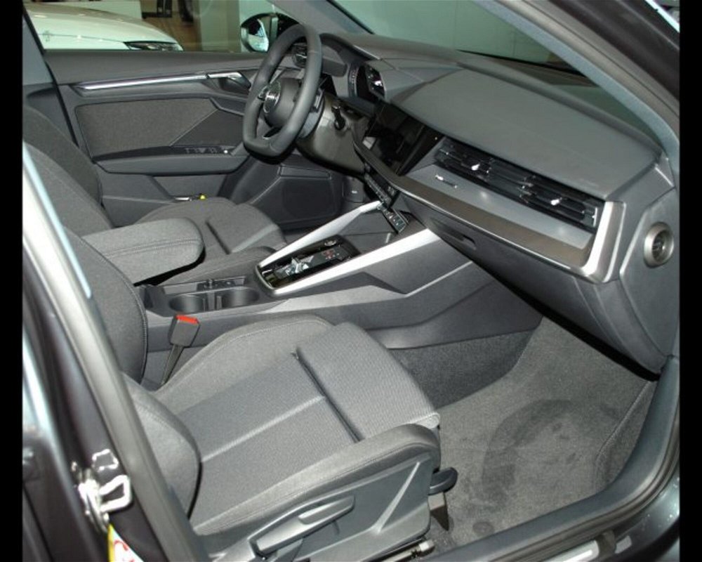 Audi A3 Sedan 35 1.5 tfsi mhev Business Advanced s-tronic nuova a Conegliano (4)