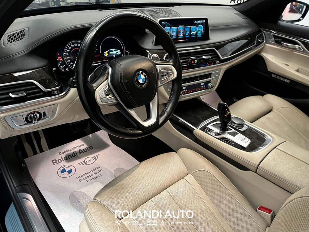 BMW Serie 7 usata a Alessandria (9)