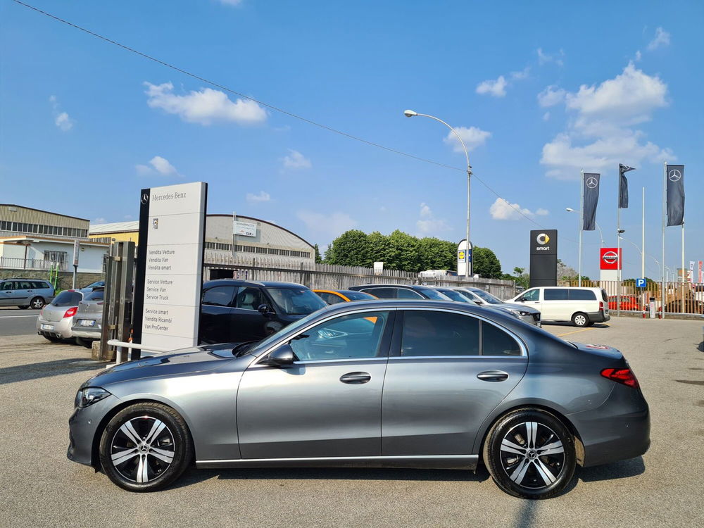 Mercedes-Benz Classe C 200 d Mild hybrid Sport del 2022 usata a Milano (3)