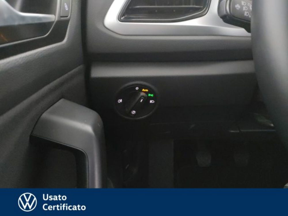 Volkswagen T-Roc usata a Vicenza (15)