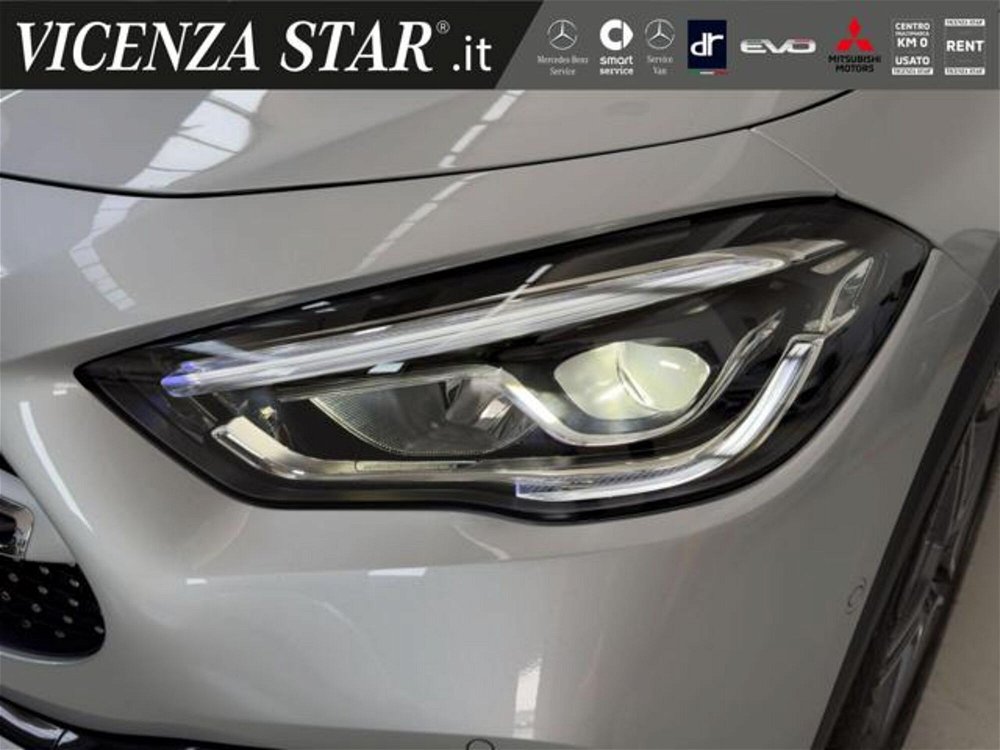 Mercedes-Benz GLA SUV 180 Automatic Premium del 2023 usata a Altavilla Vicentina (4)
