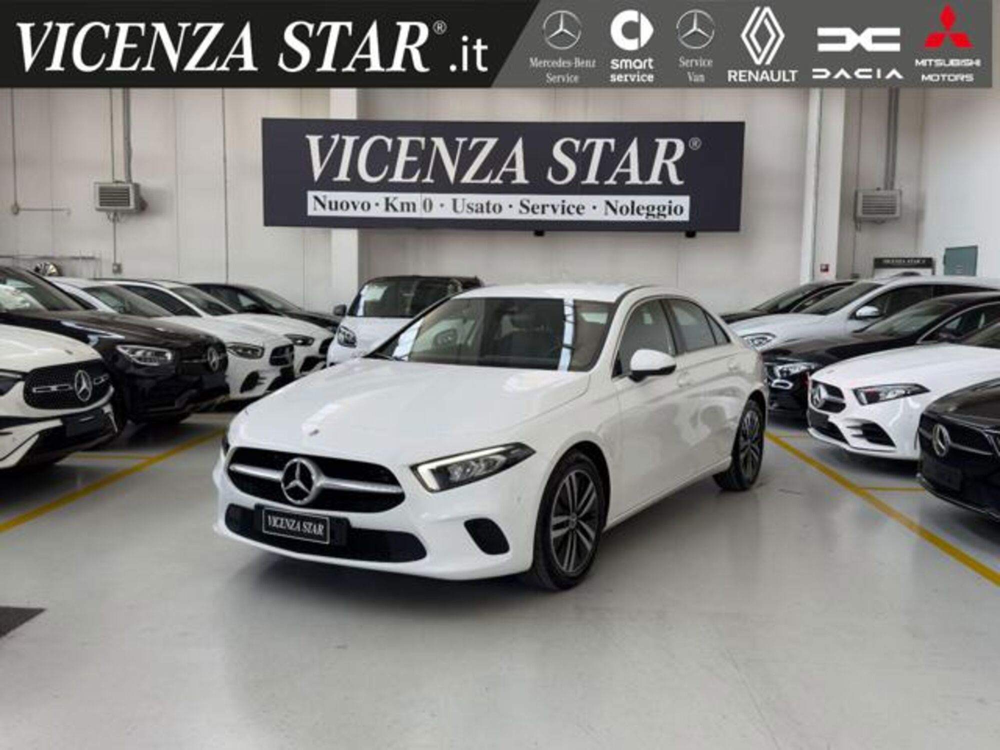 Mercedes-Benz Classe A Sedan 180 4p. Sport del 2021 usata a Altavilla Vicentina