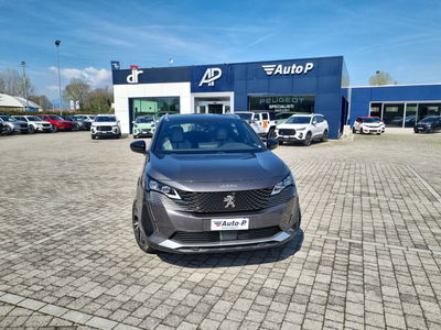 Peugeot 3008 Hybrid 225 e-EAT8 GT Pack  del 2021 usata a Lucca