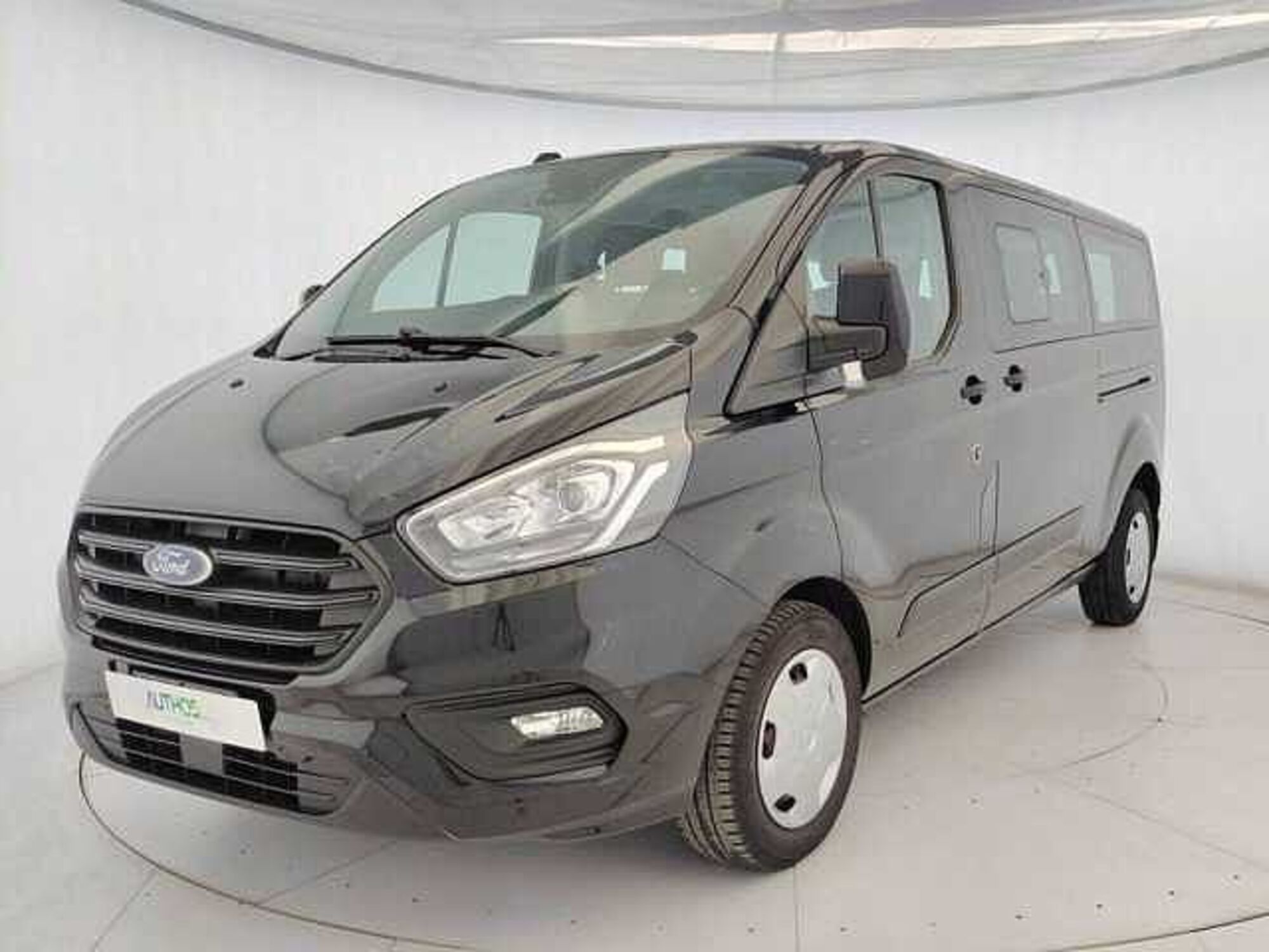 Ford Transit Custom Furgone 320 2.0 TDCi 130 PC Combi Trend  del 2021 usata a Torino