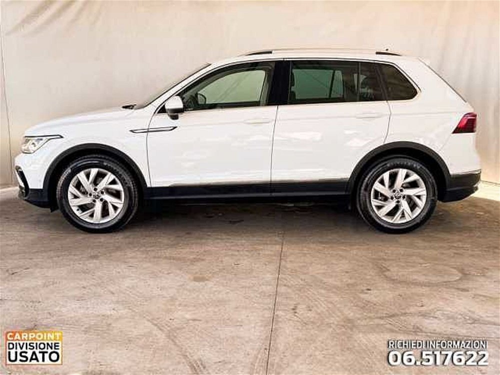 Volkswagen Tiguan 1.5 TSI 150 CV DSG ACT Elegance del 2021 usata a Roma (3)