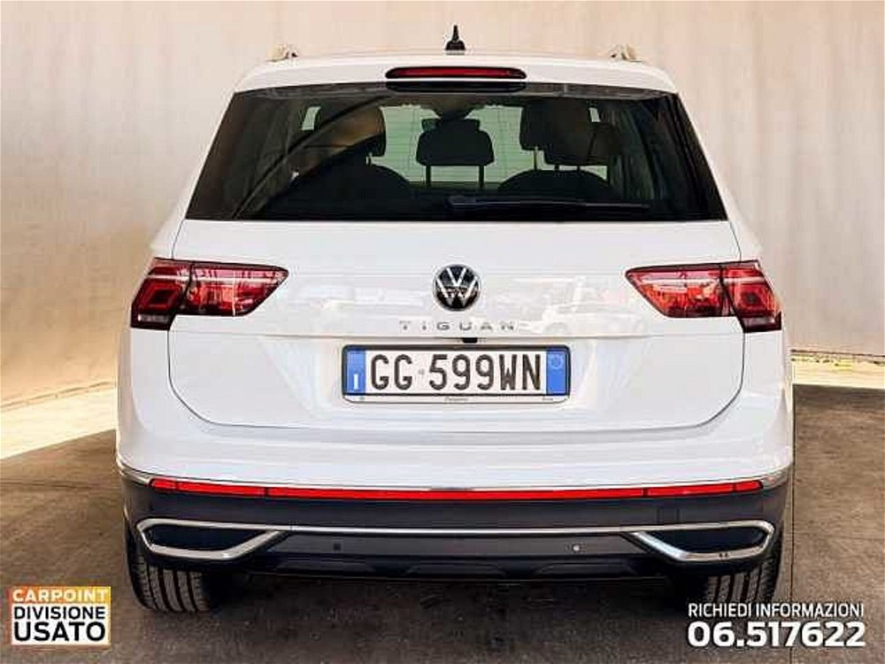 Volkswagen Tiguan 1.5 TSI 150 CV DSG ACT Elegance del 2021 usata a Roma (4)
