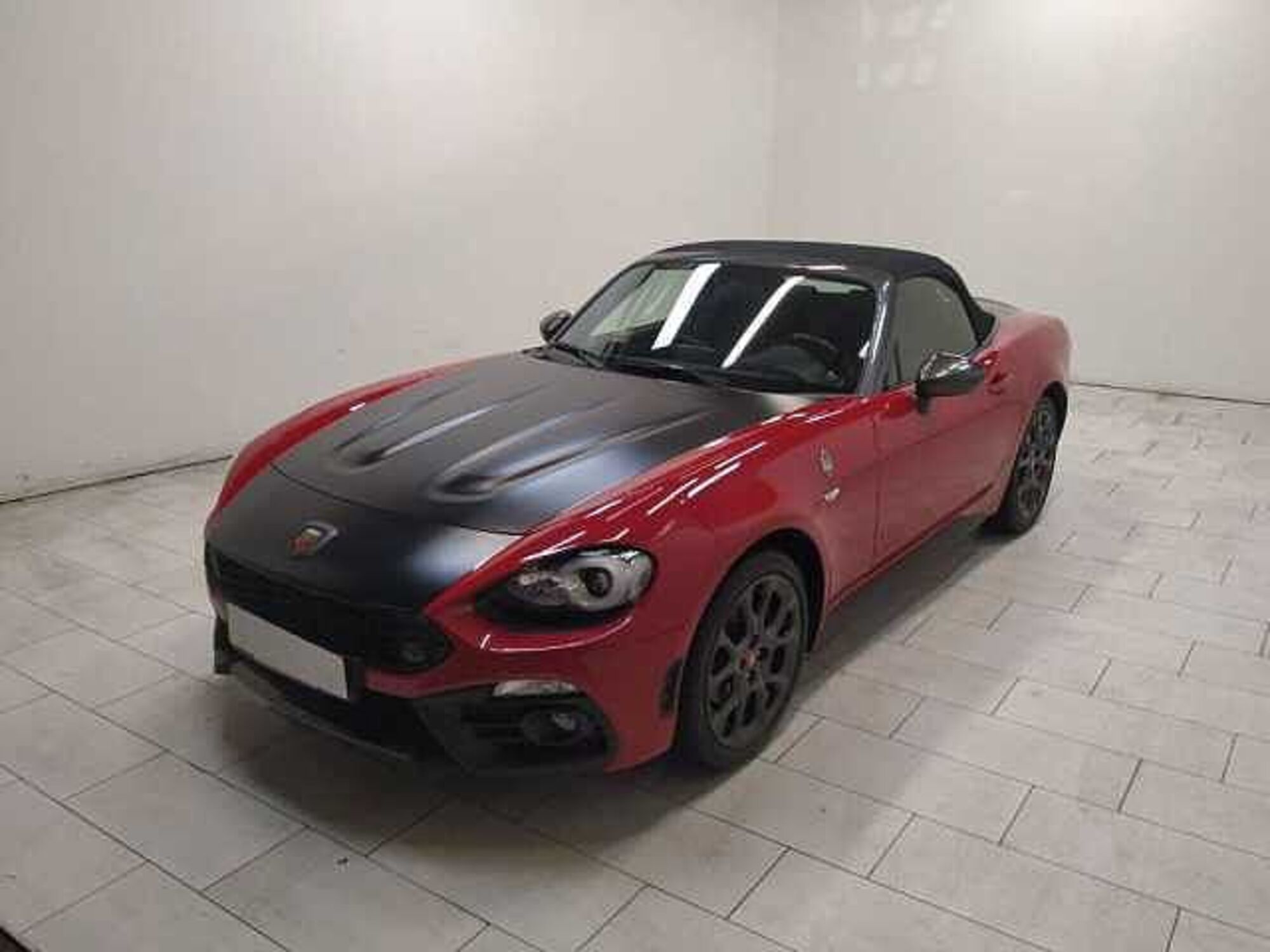 Fiat 124 spider 124 spider 1.4 MultiAir Anniversary del 2019 usata a Cuneo