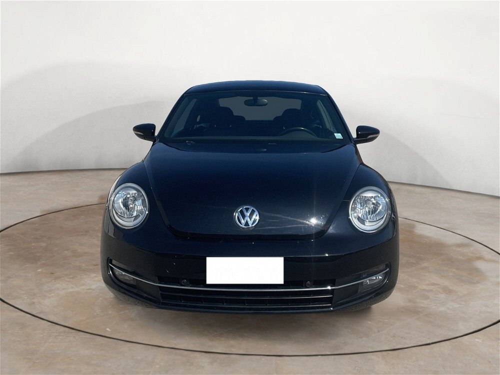 Volkswagen Maggiolino 1.6 TDI Design del 2013 usata a Terni (2)