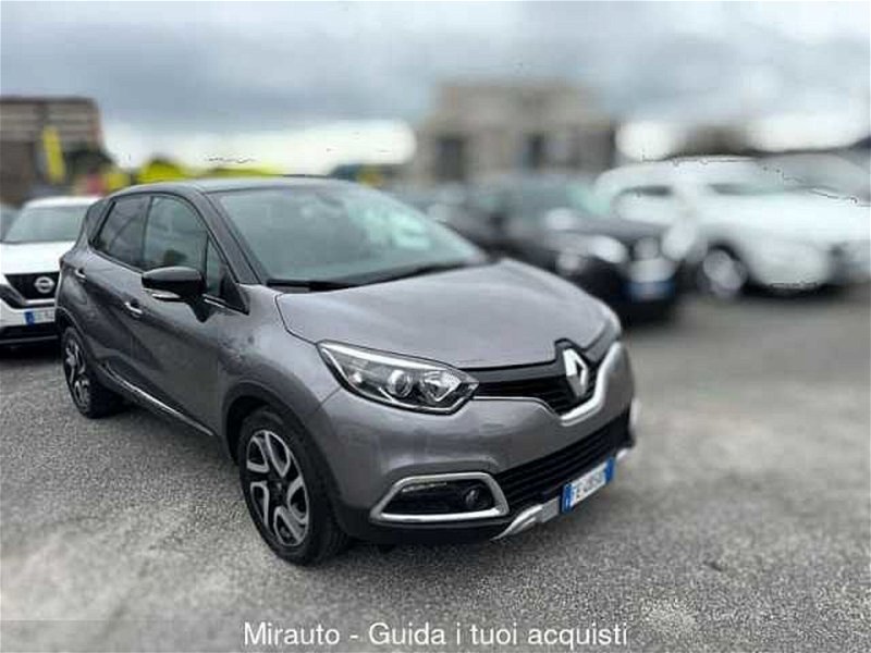 Renault Captur 1.5 dCi 8V 90 CV EDC Start&Stop Excite  del 2016 usata a Roma