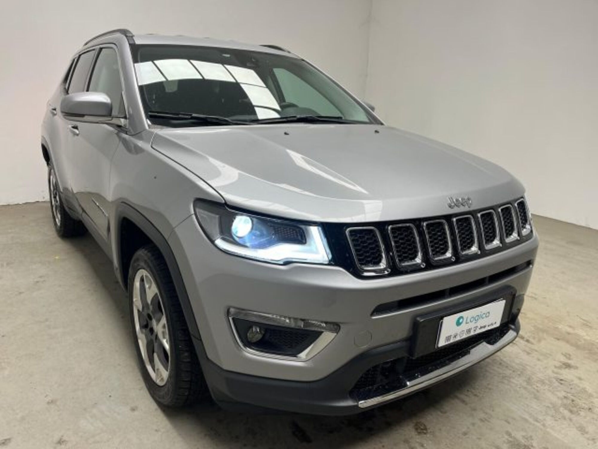 Jeep Compass 2.0 Multijet II 170 CV aut. 4WD Limited  del 2018 usata a Biella