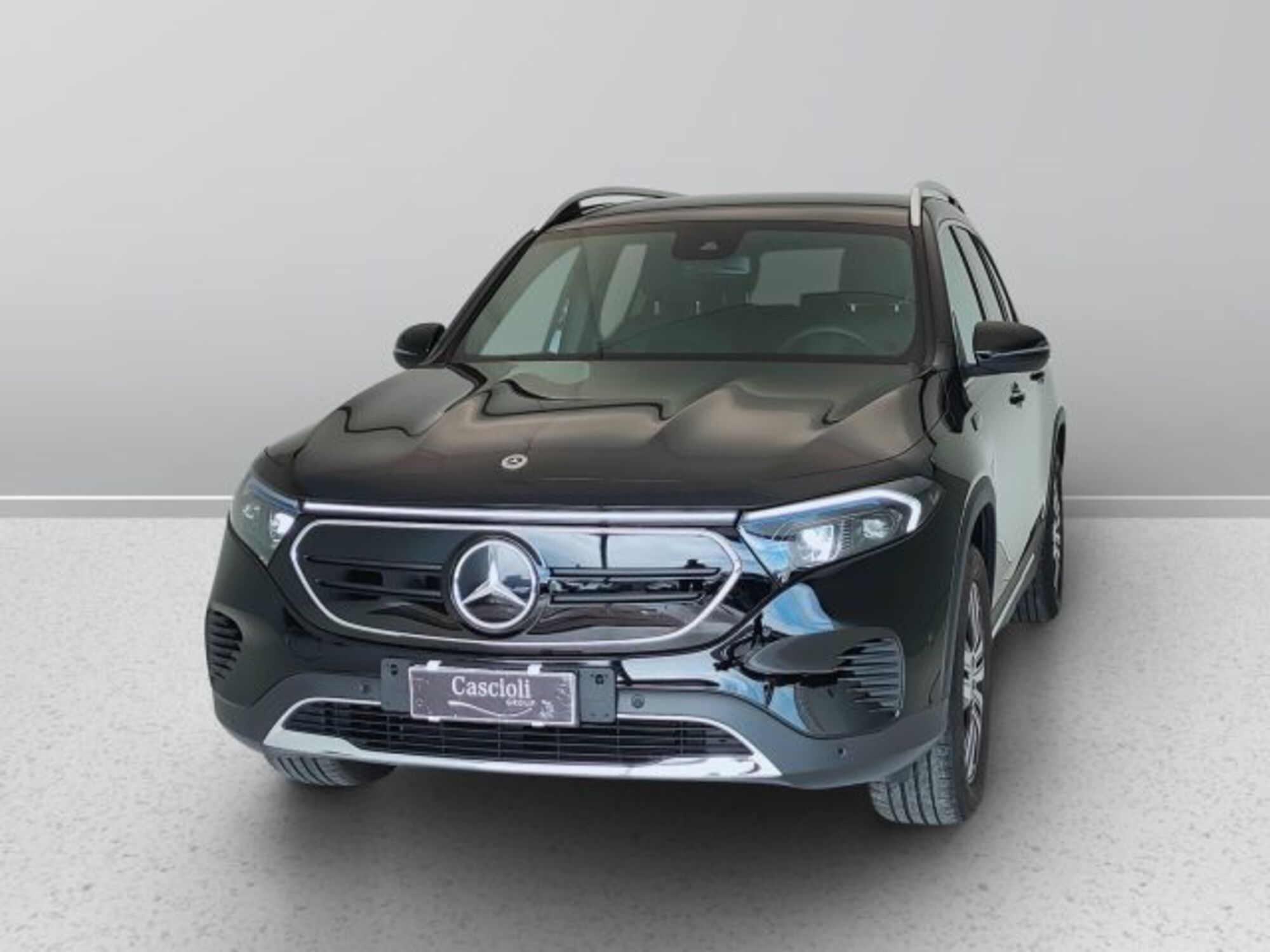 Mercedes-Benz EQB 300 4Matic Sport Plus del 2023 usata a Mosciano Sant&#039;Angelo