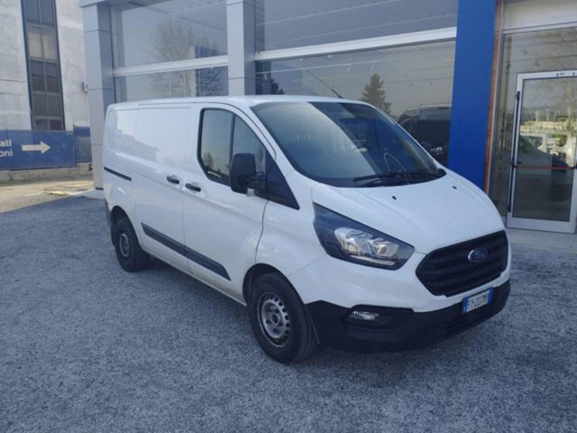 Ford Transit Custom Furgone 260 2.0 TDCi PC Furgone Entry  del 2020 usata a Fano