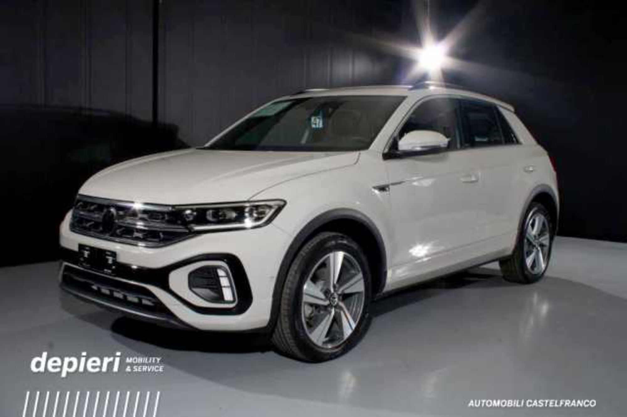 Volkswagen T-Roc 2.0 TSI DSG 4MOTION &quot;Edition 190&quot; del 2023 usata a Castelfranco Veneto