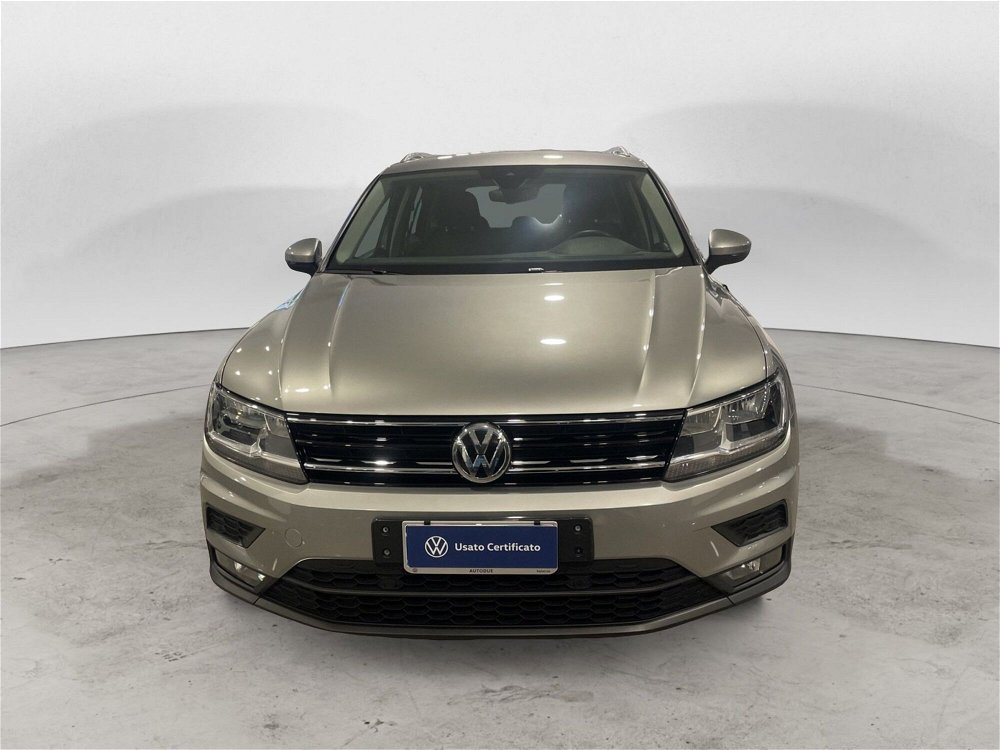 Volkswagen Tiguan 1.6 TDI SCR Style BlueMotion Technology  del 2018 usata a Salerno (3)