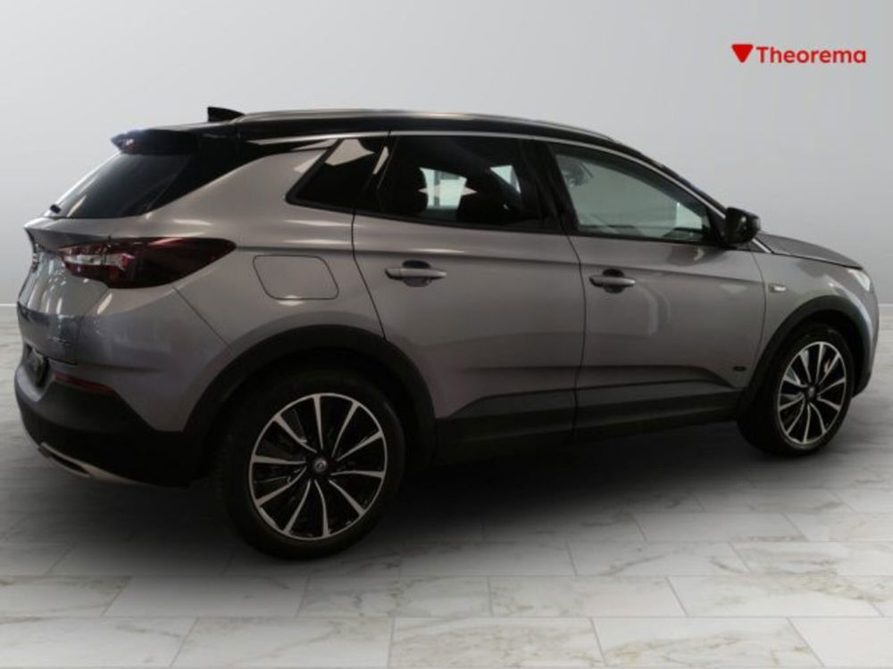 Opel Grandland X usata a Torino (4)