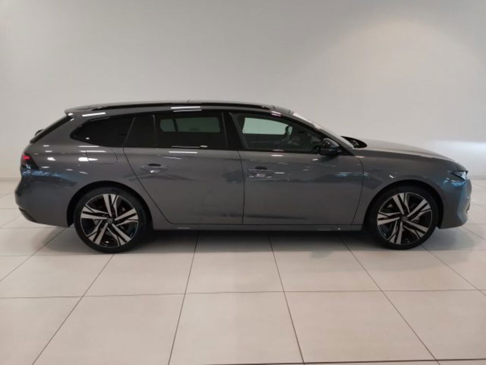 Peugeot 508 SW nuova a Torino (7)